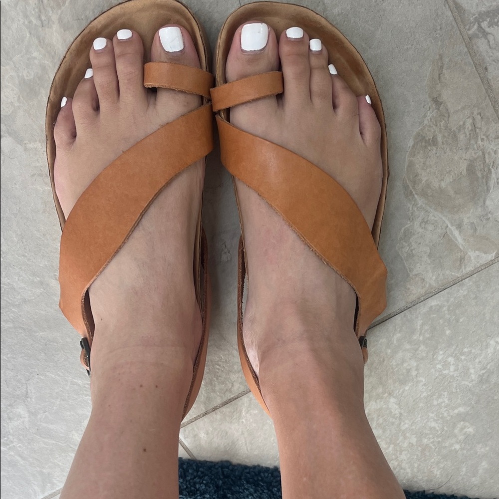 Soludos Maya Leather Sandals - size 9.5